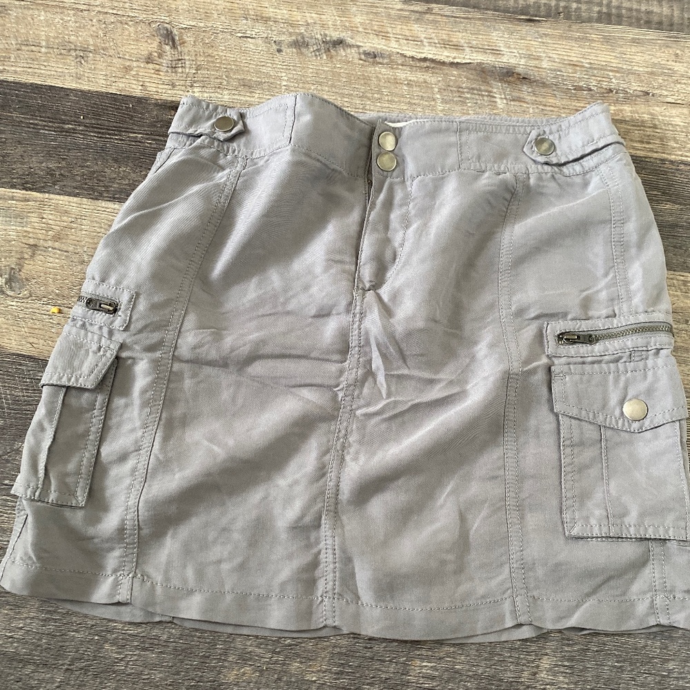 Gray Loft skirt